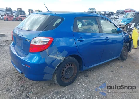 2009 Toyota Matrix z USA, uszkodzony, nr VIN 2T1KU40E99C003143